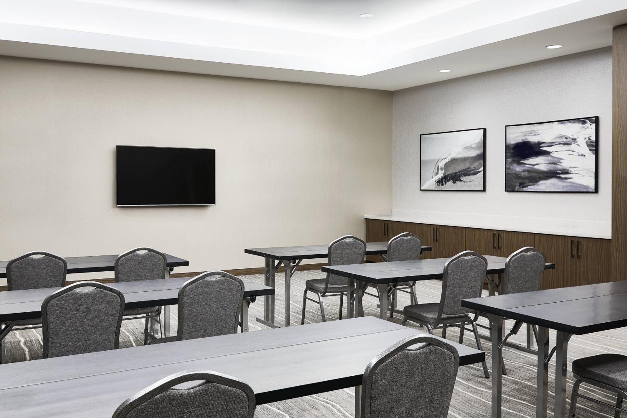 Ac Hotel By Marriott Dallas By The Galleria Exterior photo